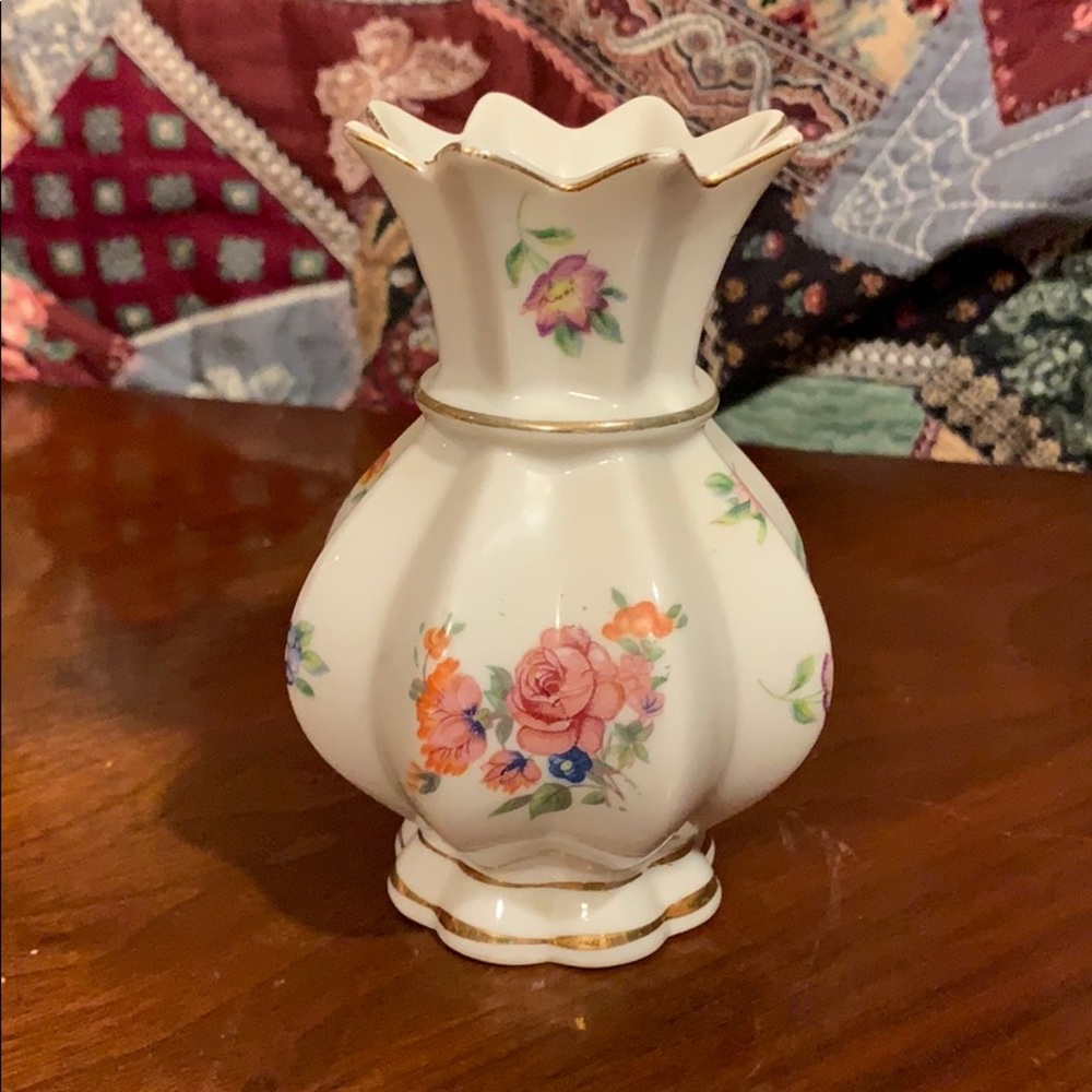 Hand painted Japanese Vase